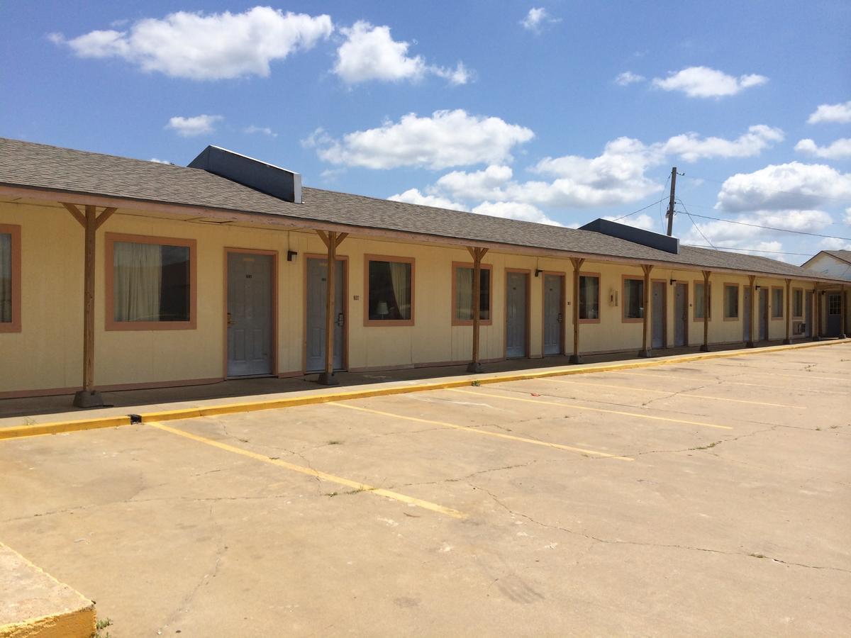 Lake Shore Motel Mannford Extérieur photo