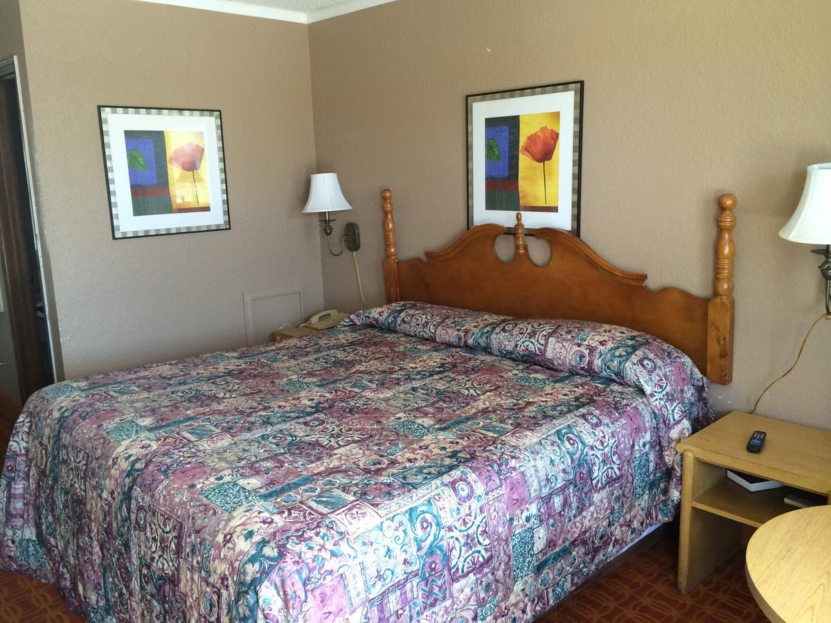 Lake Shore Motel Mannford Extérieur photo